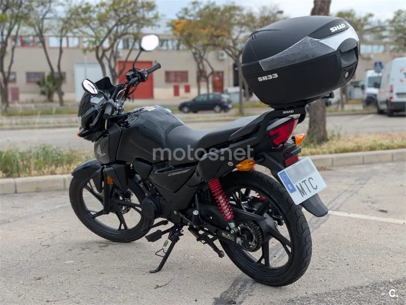 Honda CB 125 – Vista 3