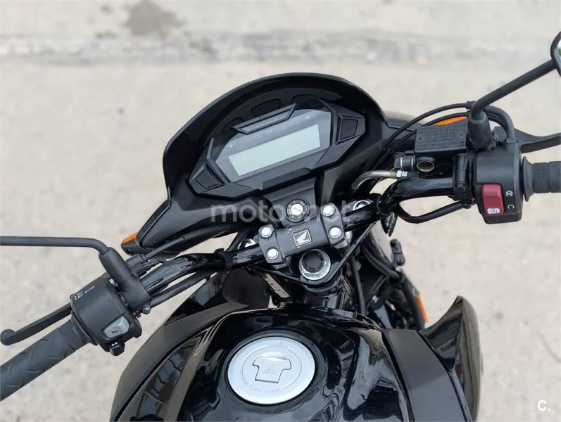 Honda CB 125 – Vista 4