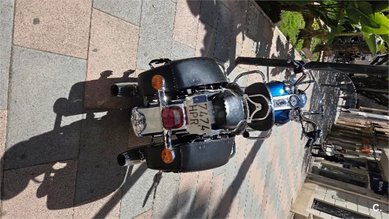 Harley-Davidson Road King Classic – Vista 2