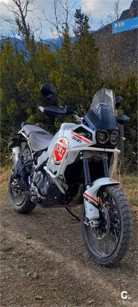 Ducati DesertX – Vista 3