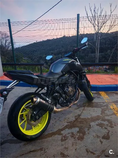 Yamaha MT-07 – Vista 4
