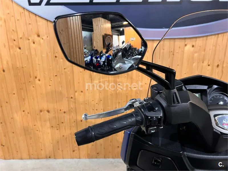 Kymco X-Town CT 300 – Vista 17