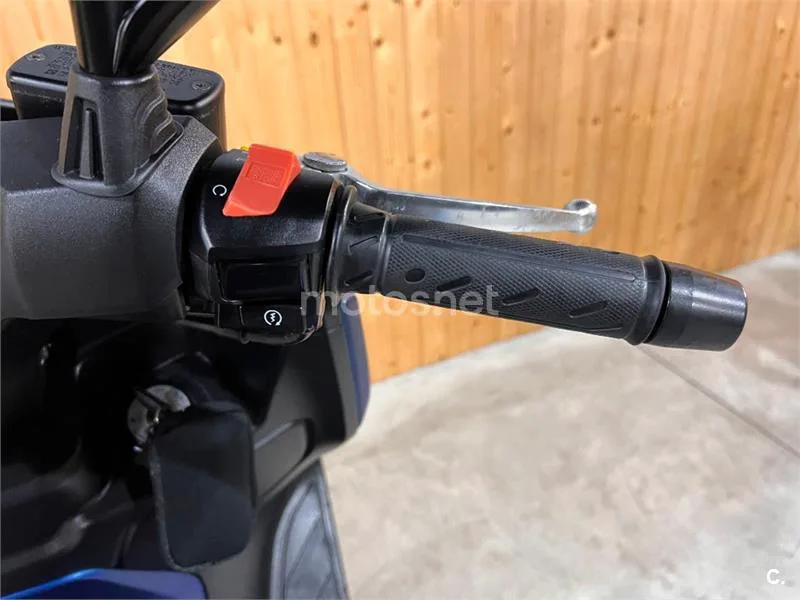 Kymco X-Town CT 300 – Vista 20