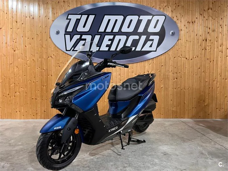 Kymco X-Town CT 300 – Vista 3