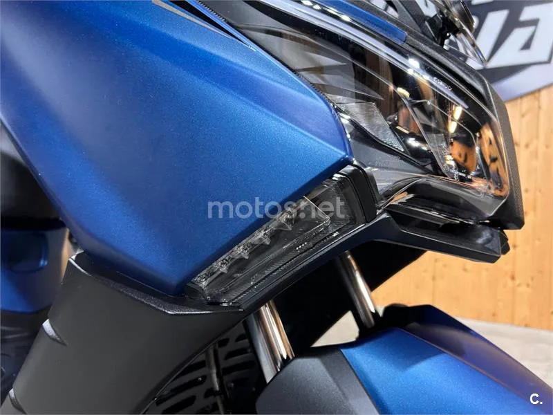 Kymco X-Town CT 300 – Vista 31