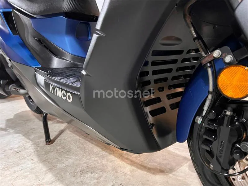 Kymco X-Town CT 300 – Vista 35