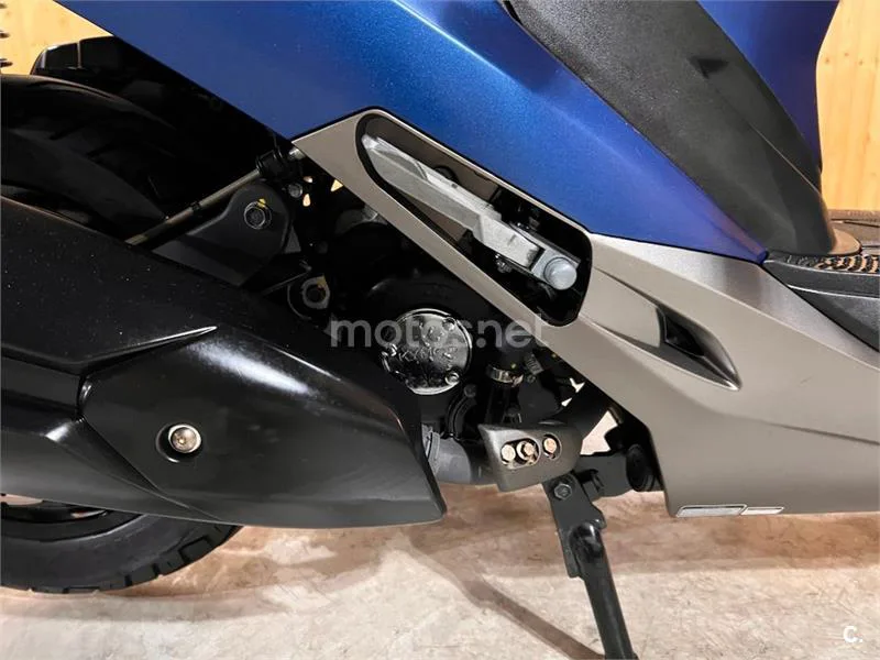 Kymco X-Town CT 300 – Vista 52