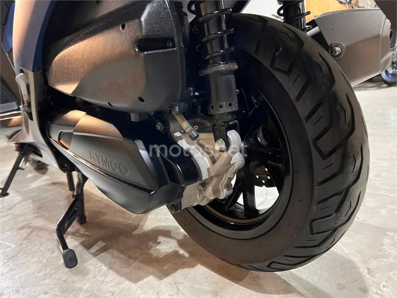 Kymco X-Town CT 300 – Vista 66