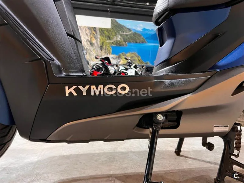 Kymco X-Town CT 300 – Vista 72