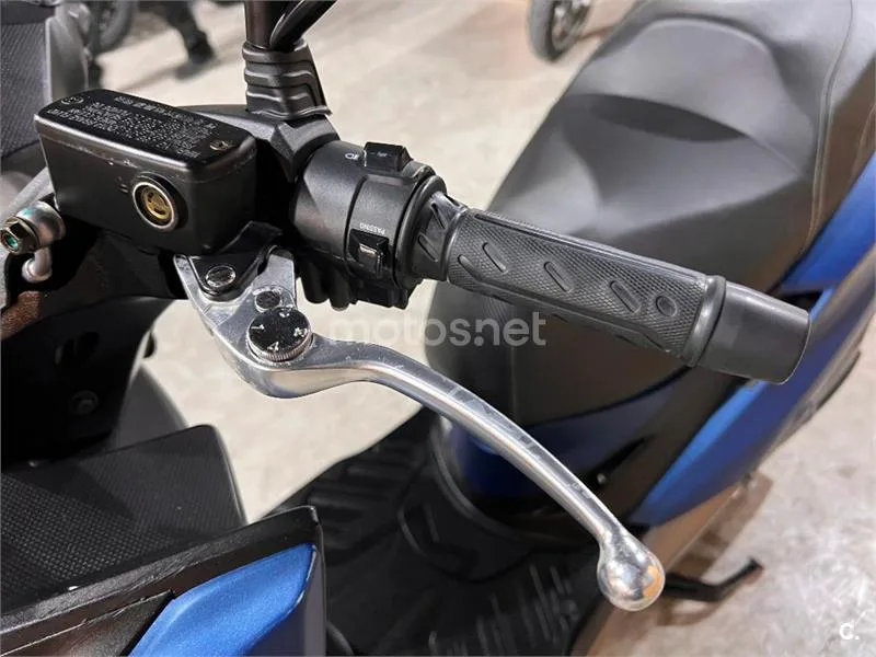 Kymco X-Town CT 300 – Vista 74