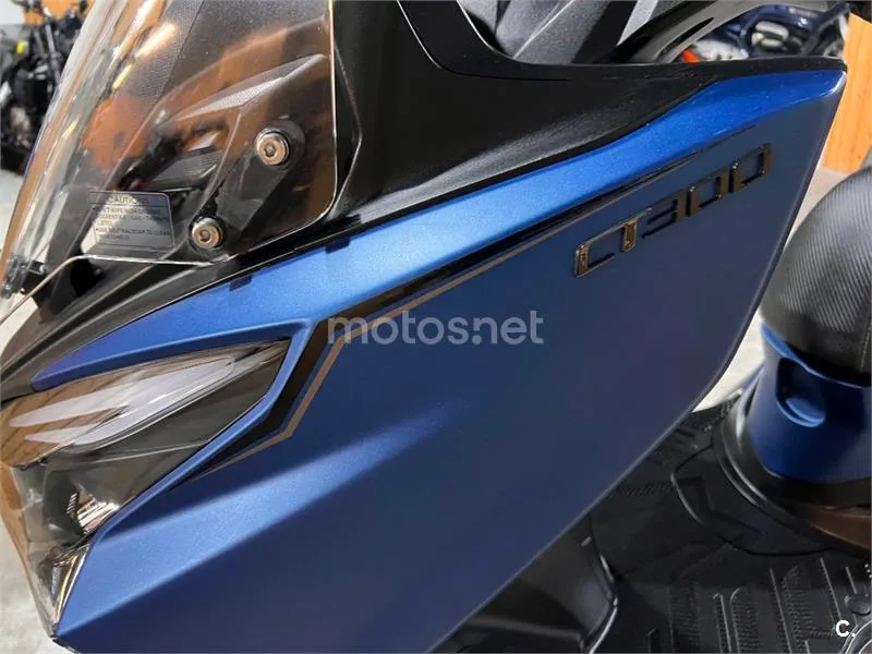 Kymco X-Town CT 300 – Vista 76