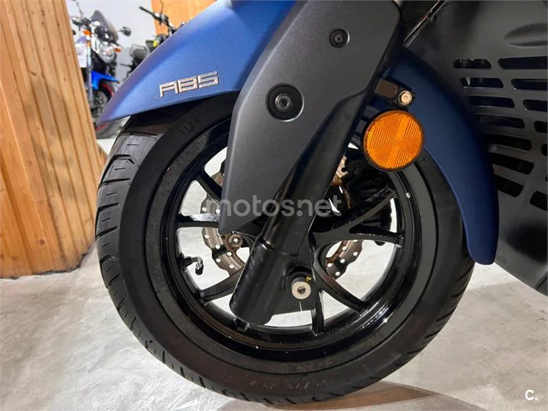 Kymco X-Town CT 300 – Vista 78
