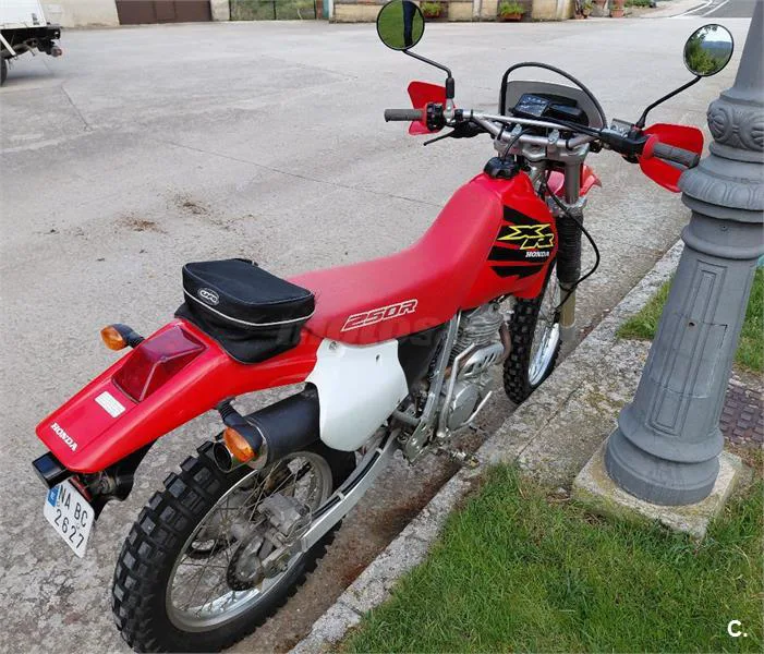 Honda XR 250 – Vista 8
