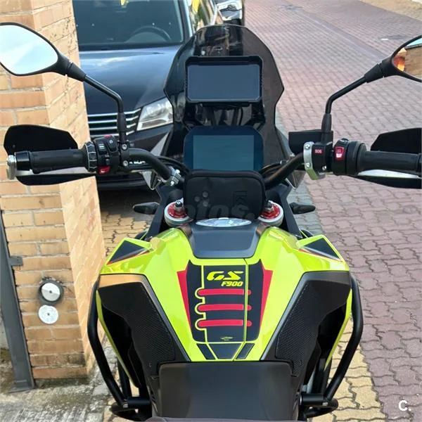 BMW F 900 GS – Vista 4