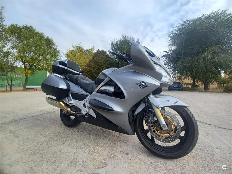 Honda Pan-European ST 1300 – Vista 3