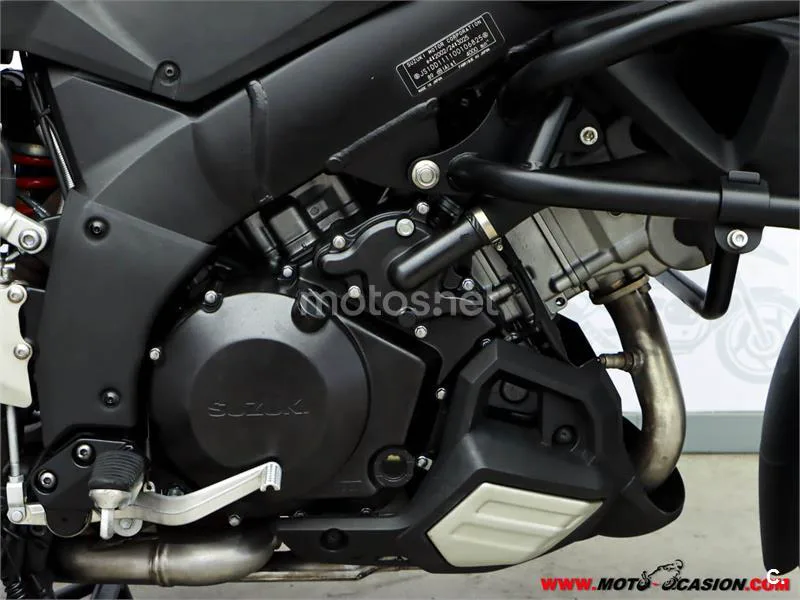 Suzuki V-Strom 1000 – Vista 5