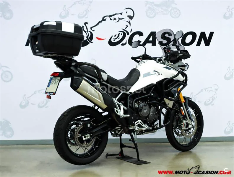Triumph Tiger 900 – Vista 3