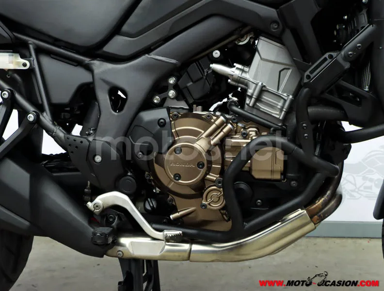 Honda CRF 1000L Africa Twin – Vista 5