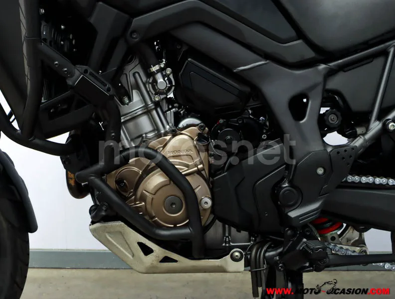 Honda CRF 1000L Africa Twin – Vista 10