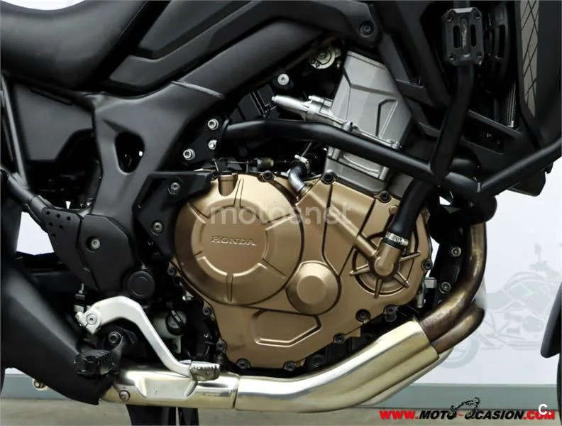 Honda CRF 1000L Africa Twin – Vista 5