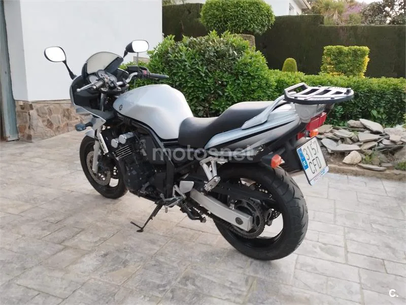 Yamaha FZS 600 Fazer 1500 € 2003 Barcelona - 2