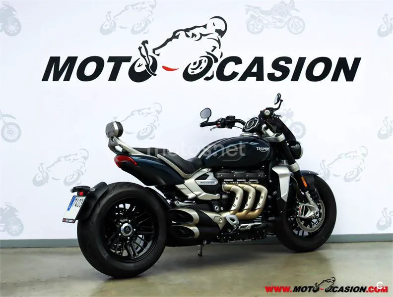 Triumph Rocket 3 – Vista 3