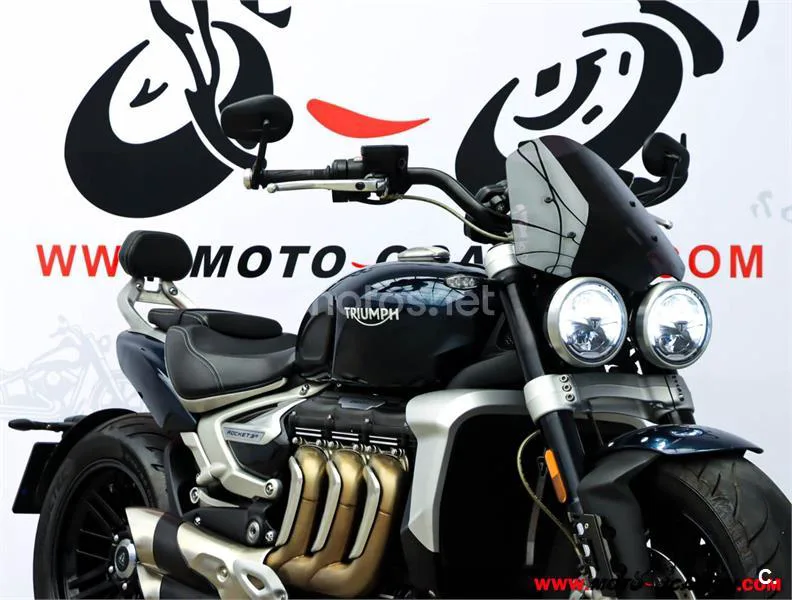 Triumph Rocket 3 – Vista 4