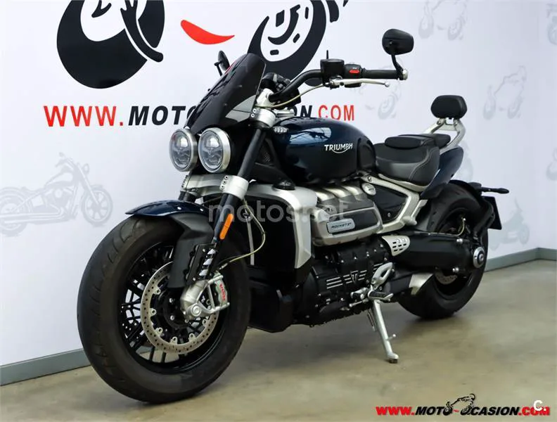 Triumph Rocket 3 – Vista 8