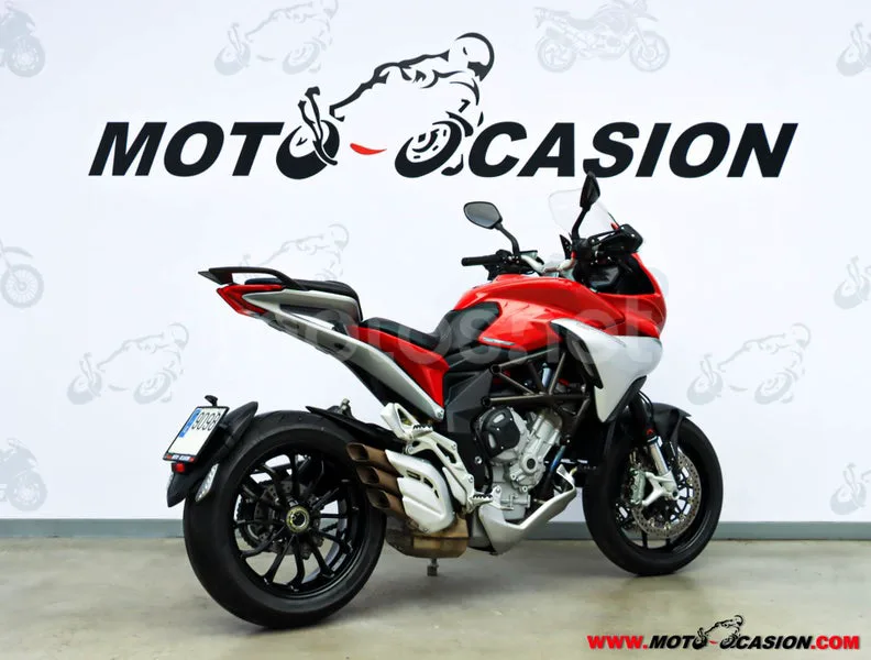 MV Agusta Turismo Veloce 800 – Vista 3