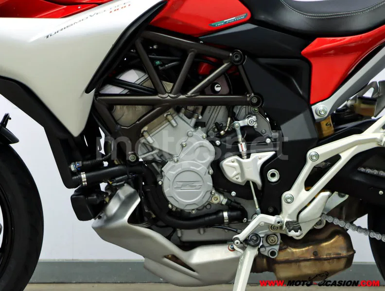 MV Agusta Turismo Veloce 800 – Vista 9