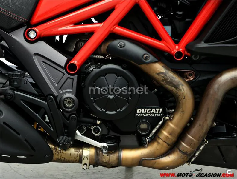 Ducati Diavel 1198 – Vista 5