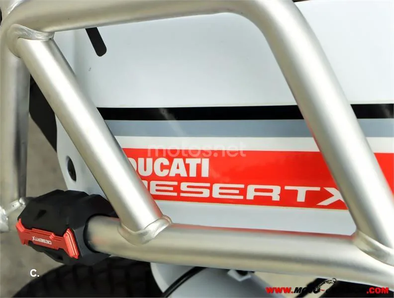 Ducati DesertX – Vista 11