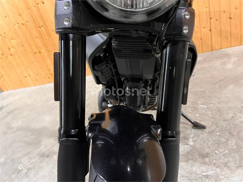 Ducati Scrambler – Vista 23