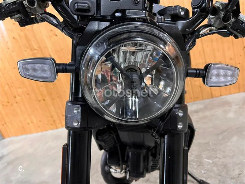 Ducati Scrambler – Vista 24