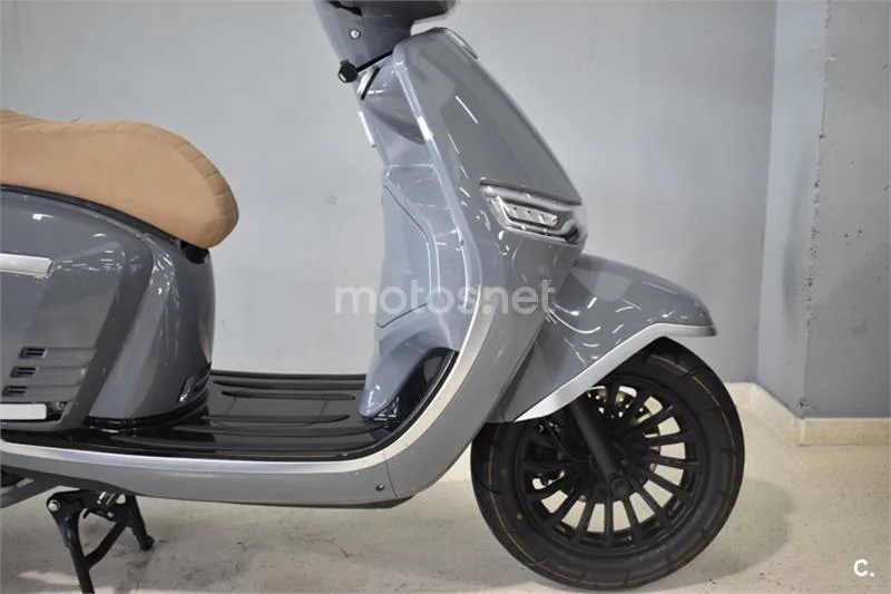Keeway Versilia 125 – Vista 3