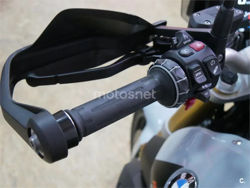 BMW R 1250 R – Vista 7