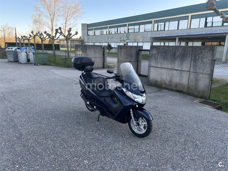 Suzuki Burgman 250 1200 € 2007 Pontevedra - 2