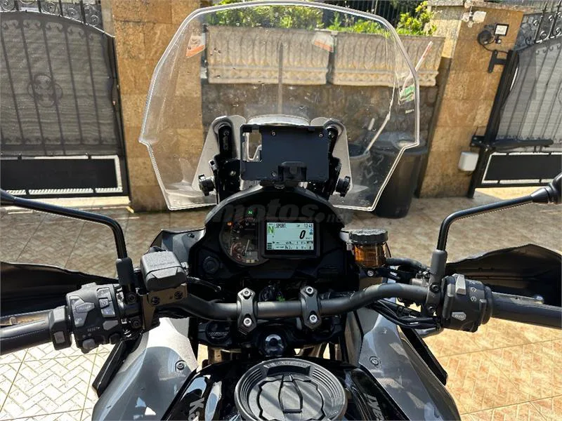 Kawasaki Versys 1100 – Vista 3