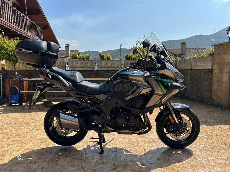 Kawasaki Versys 1100 – Vista 6