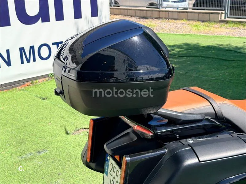 Honda CTX – Vista 13