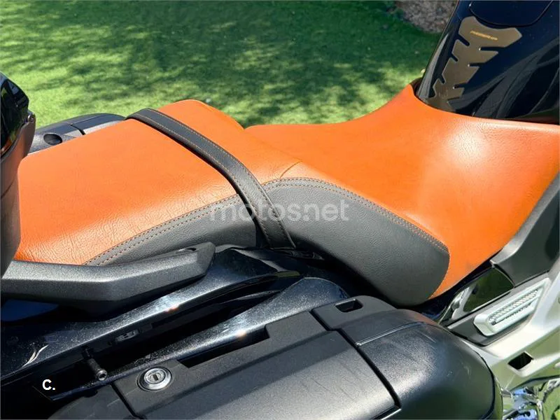 Honda CTX – Vista 15