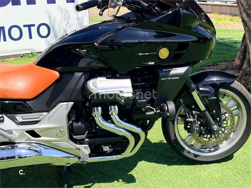 Honda CTX – Vista 7