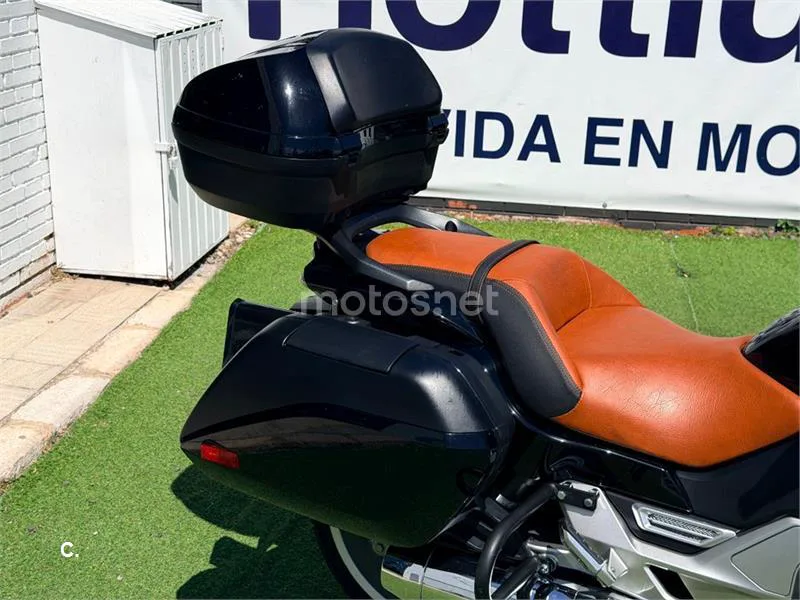 Honda CTX – Vista 10