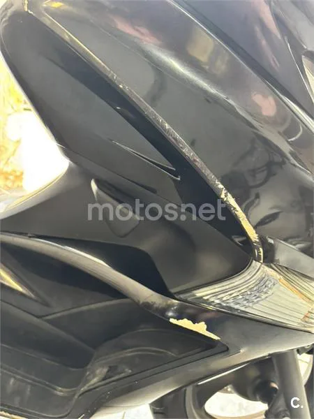 Honda Silver Wing 600 – Vista 4