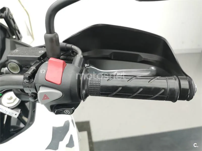 Honda CB 500 X – Vista 8