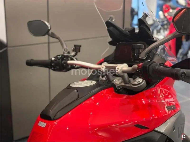 Ducati Multistrada V4 – Vista 8