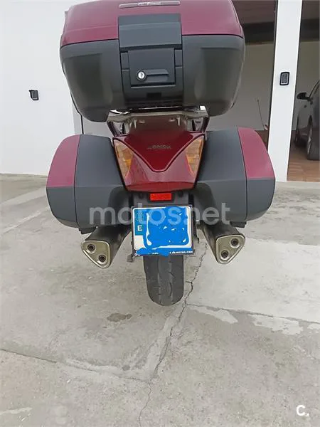Honda Pan-European ST 1300 – Vista 3