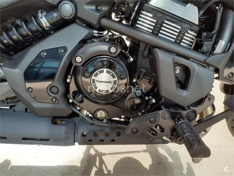 Kawasaki Vulcan S – Vista 15