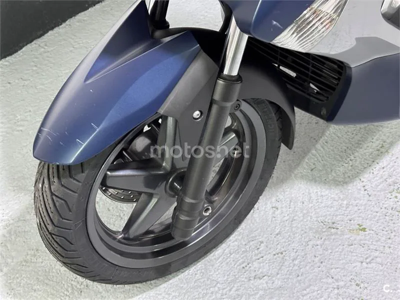 Yamaha XMAX 125 – Vista 14
