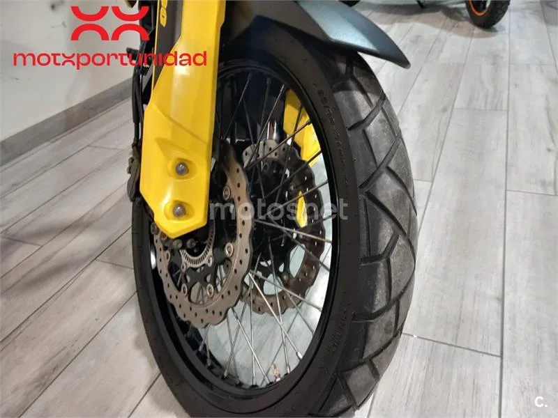 Suzuki V-Strom 800 – Vista 10